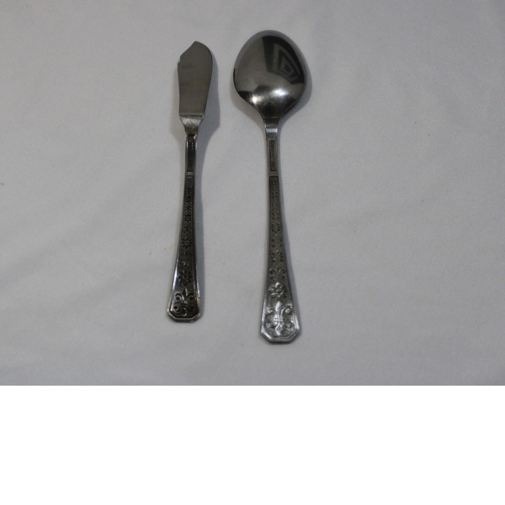 Interpur Stainless Steel Floral Fleur-de-Lis Teaspoon and Butter Knife Set Japan